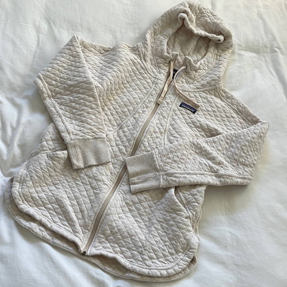 Patagonia quilted hoodie zip up